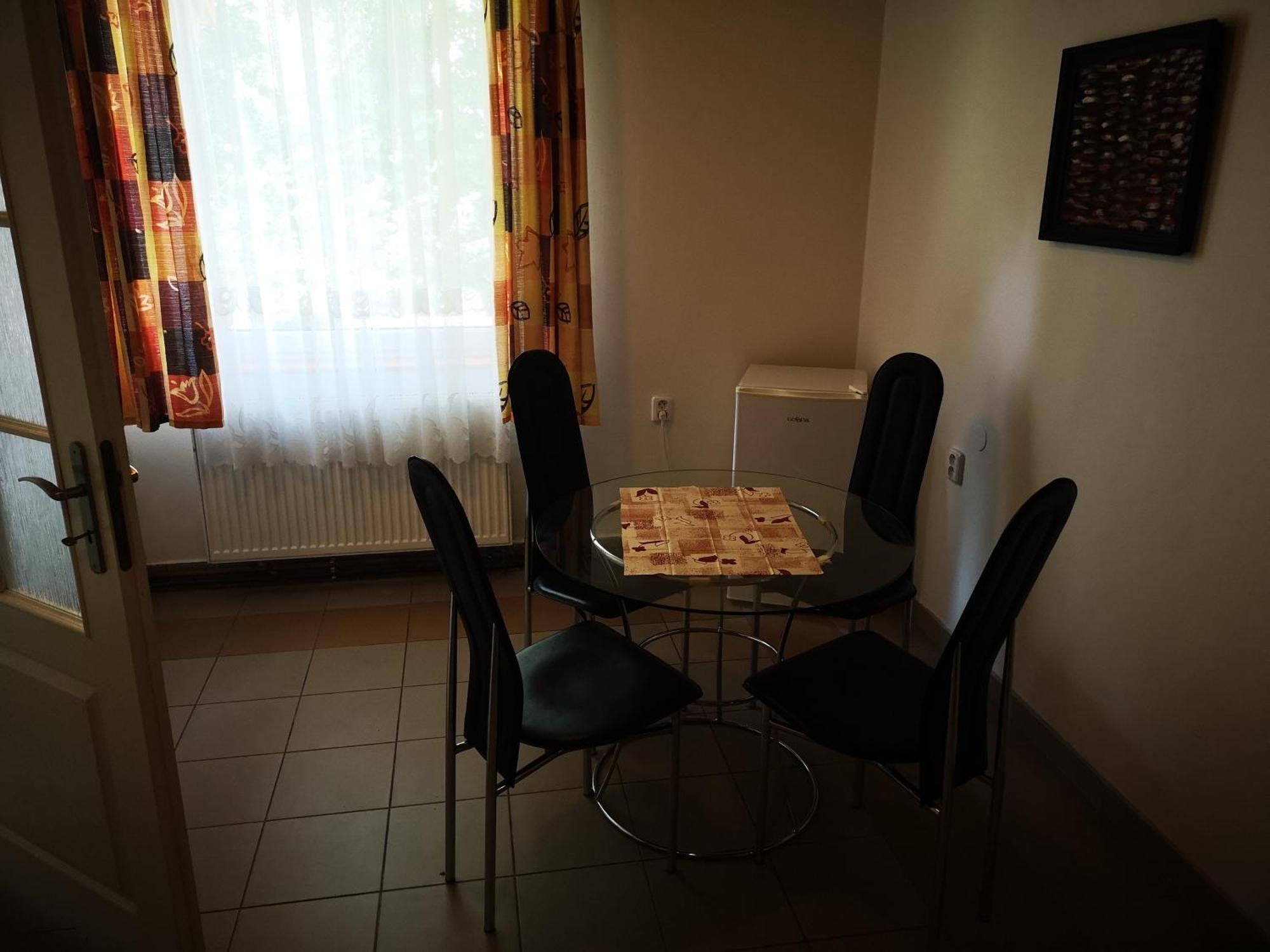 Green Apartments Lustenice Phòng bức ảnh